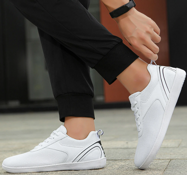 White Unisex Breathable Sole Lightweight Barefoot Shoes on the model