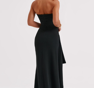 Black Women’s Elegant Black Maxi Dress on model