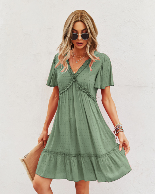 Green Women’s Boho Short-Sleeve Chiffon Dress on model