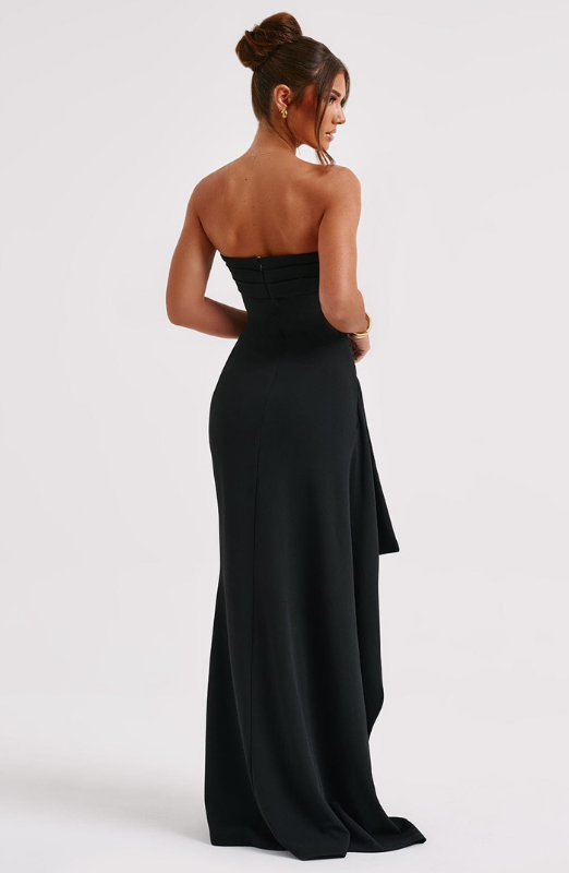 Black Women’s Elegant Black Maxi Dress on model