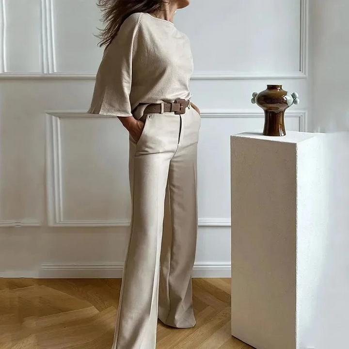 Off-White Women’s Batwing Wide-Leg Pants Lounge Set on the model 
