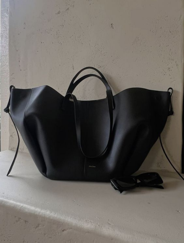 Black Women’s Vintage Spacious Design Tote Bag 