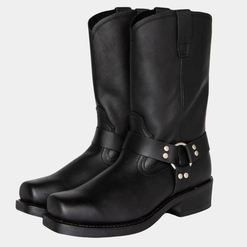 Black Men’s Modern Western Style Cowboy Boots on the model 