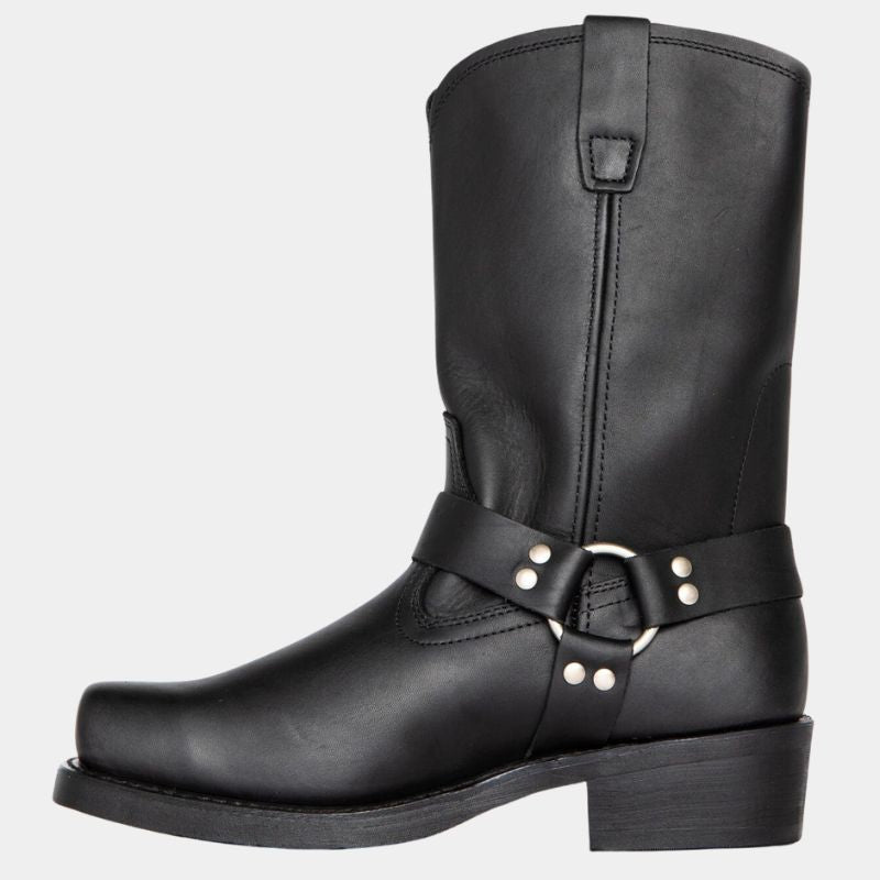 Black Men’s Modern Western Style Cowboy Boots on the model 