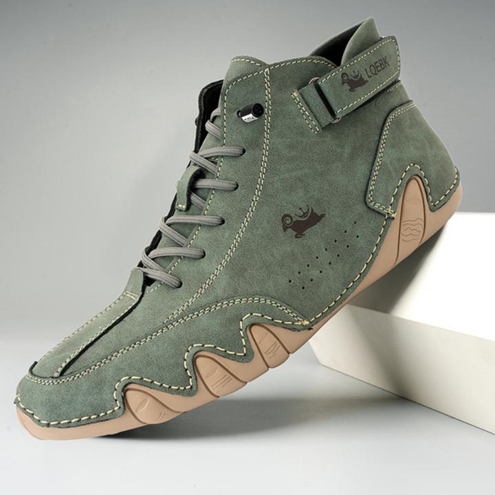 Green Unisex Minimalist Zero Drop Barefoot Shoes on the model