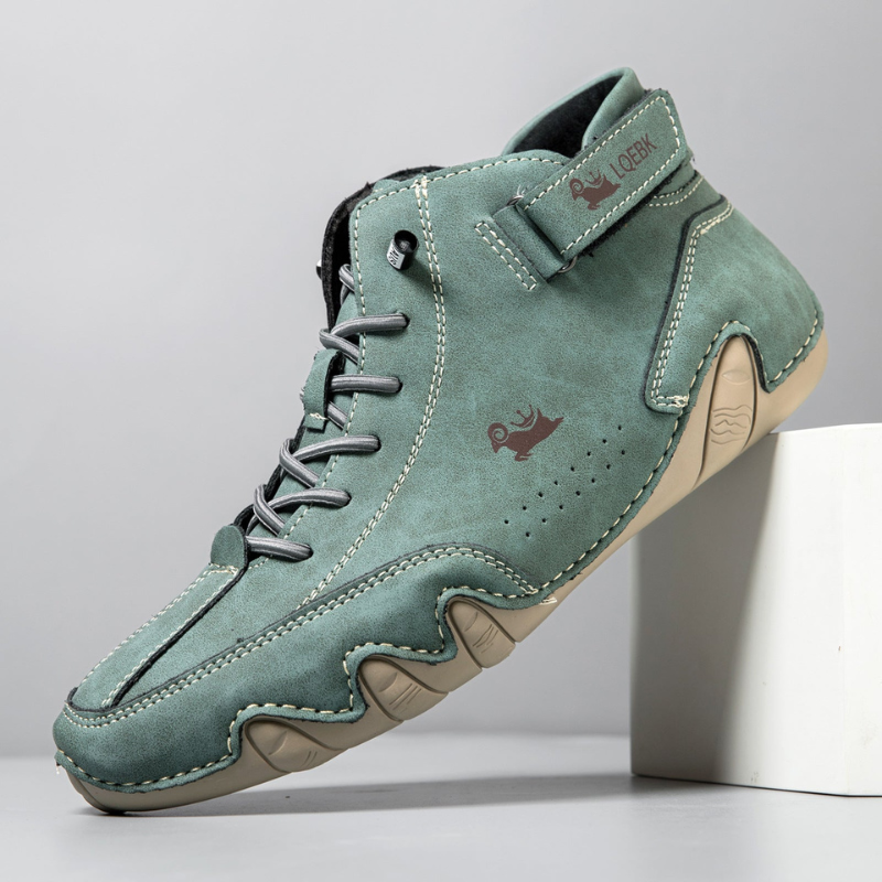 Green Unisex Minimalist Zero Drop Barefoot Shoes on the model