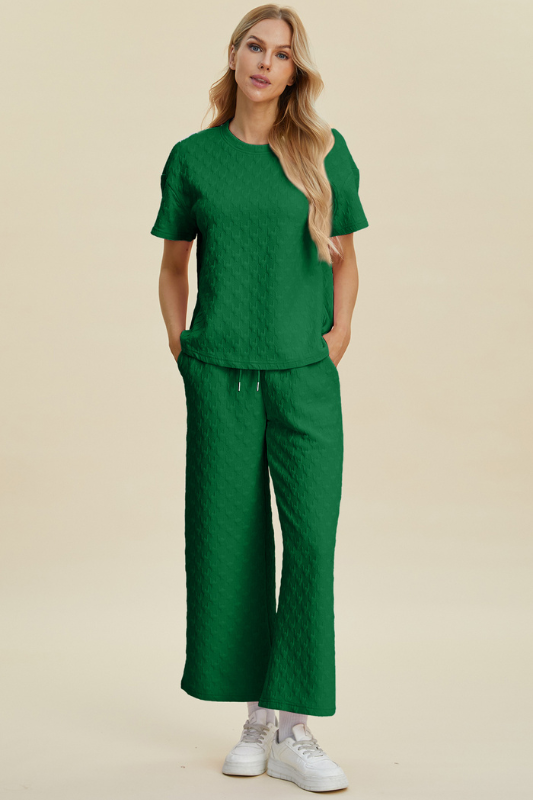 Avery | Women's Texture Round Neck Short Sleeve Top and Pants Set