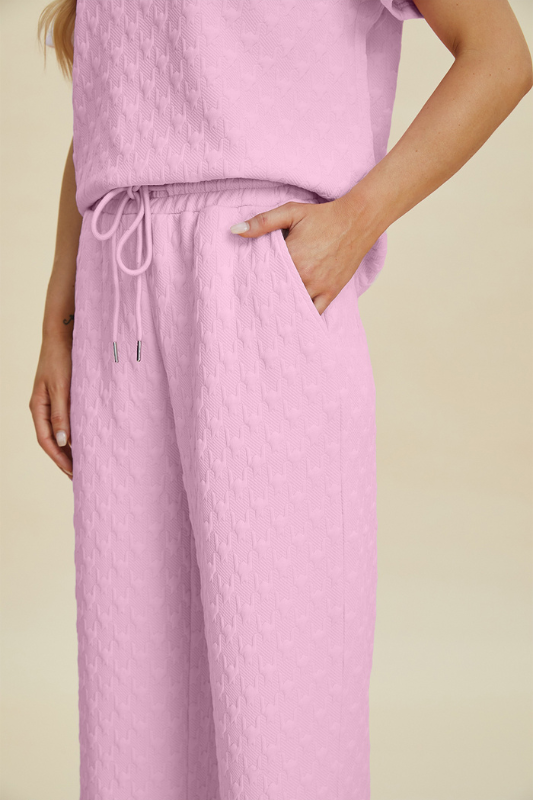 Avery | Women's Texture Round Neck Short Sleeve Top and Pants Set