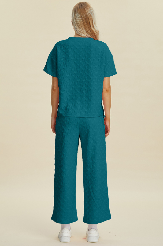 Avery | Women's Texture Round Neck Short Sleeve Top and Pants Set