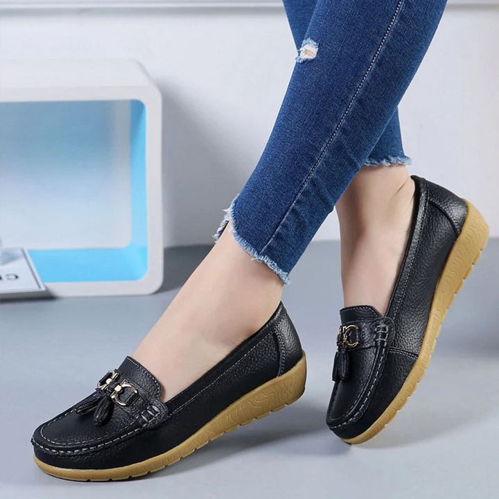 Black Women’s Classic Comfort Slip-On Ballerinas on the model