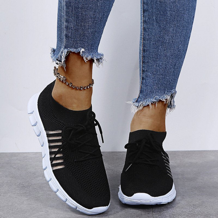Black Women’s Breathable Mesh Walking Sneakers on the model