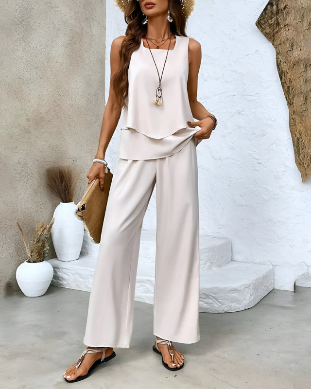 Khaki Women’s Summer Lightweight Tailored Two-Piece Set on the model