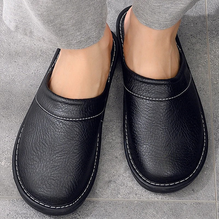 Unisex Leather Slip-on Shoes – Casual Style Footwear