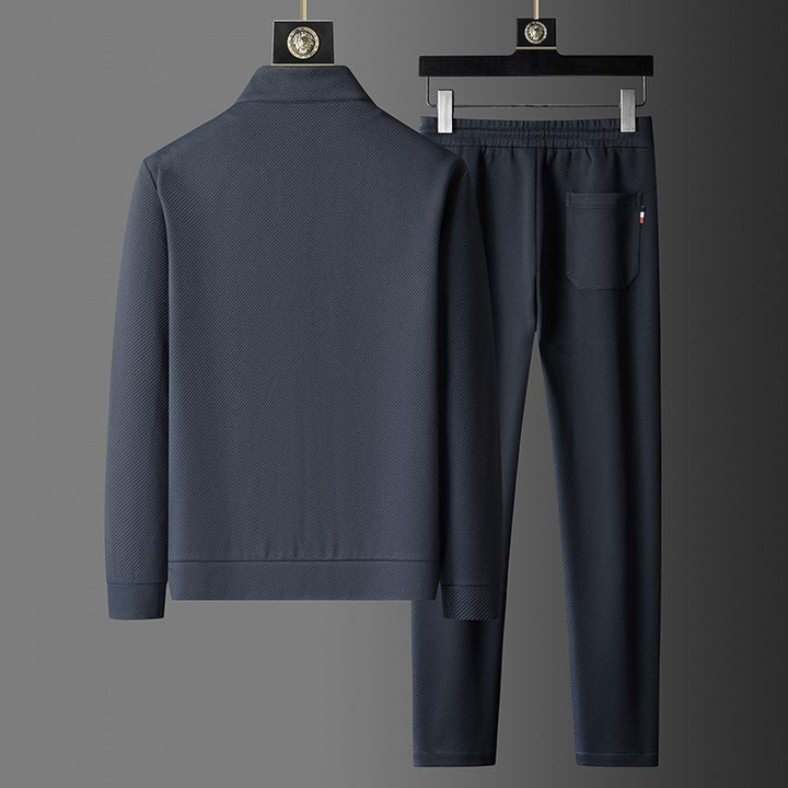 Men's Tracksuit Set – Athletic Outfit for Training & Casual Wear
