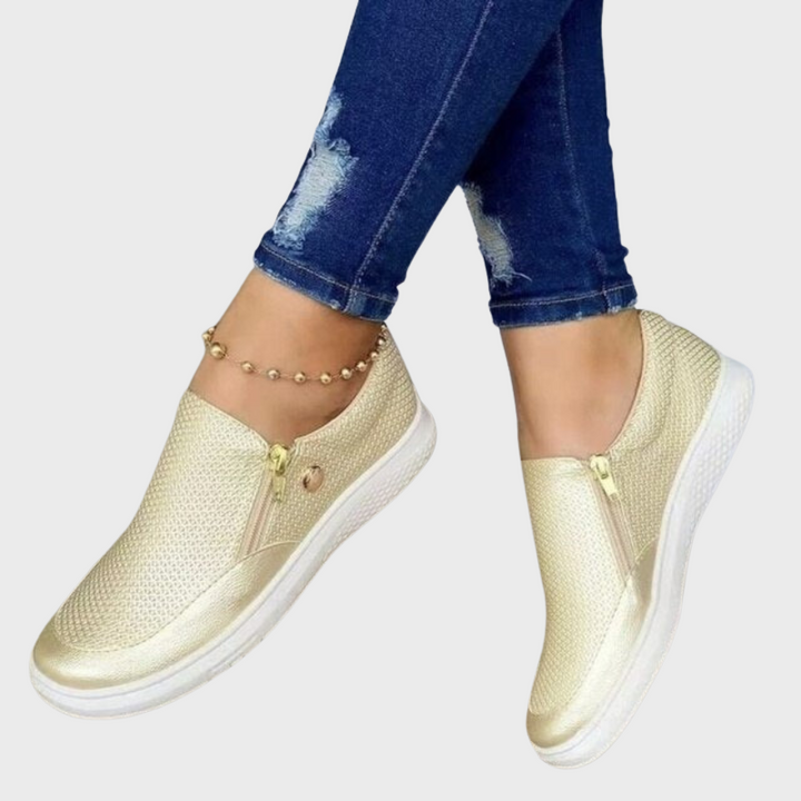 Women’s Fashion Sneakers with Elegant Fit
