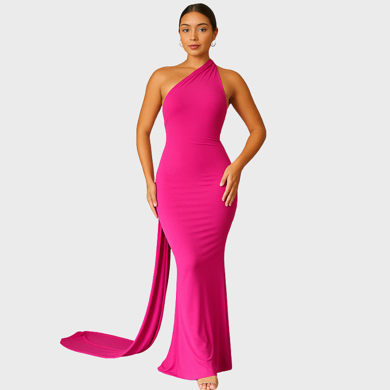 Black Women’s Ruched Backless One-Shoulder Sheath Dress on model