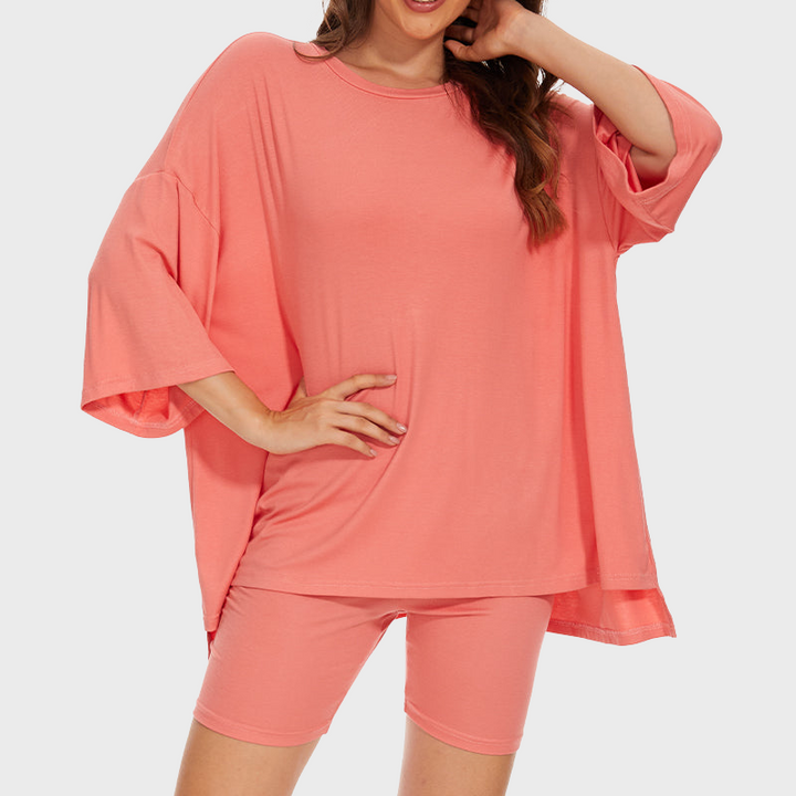 Women’s Oversized Tee & Biker Shorts Set - Ribbed Texture