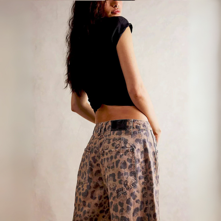 Women’s Barrel Jeans – Trendy Denim Pants for Stylish Outfits