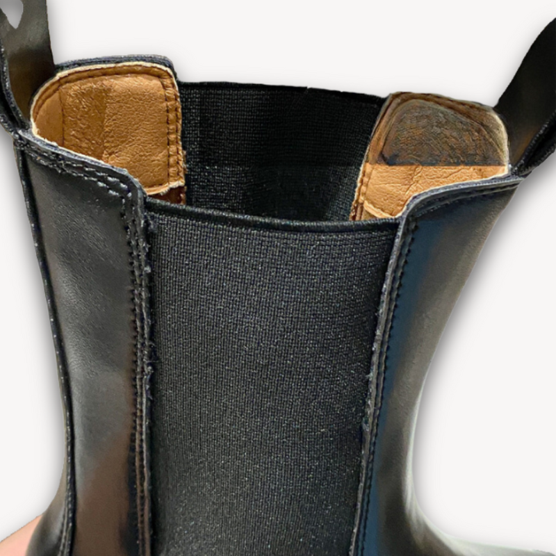 Women's Black Chelsea Boots - Stylish Casual Footwear