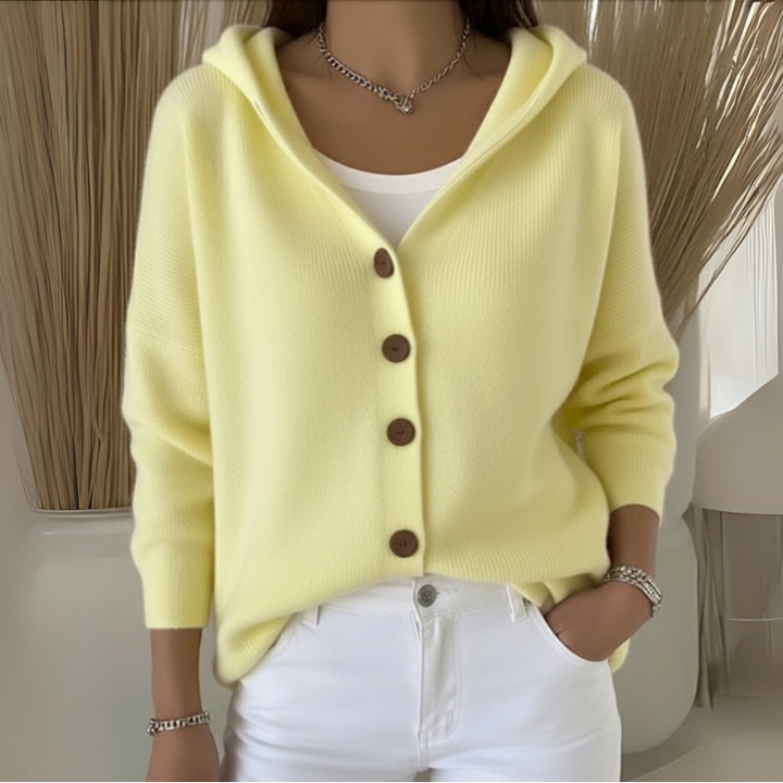 Women’s Cardigan Sweater – Stylish Layering Essential