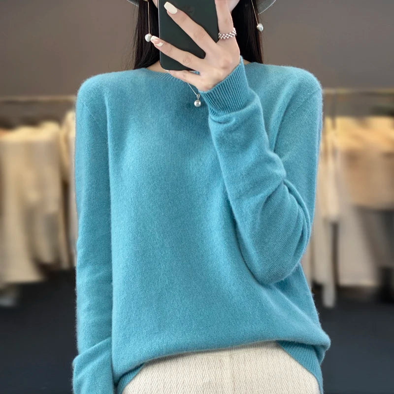 Women's Cashmere Sweater Classic Round Neck Design