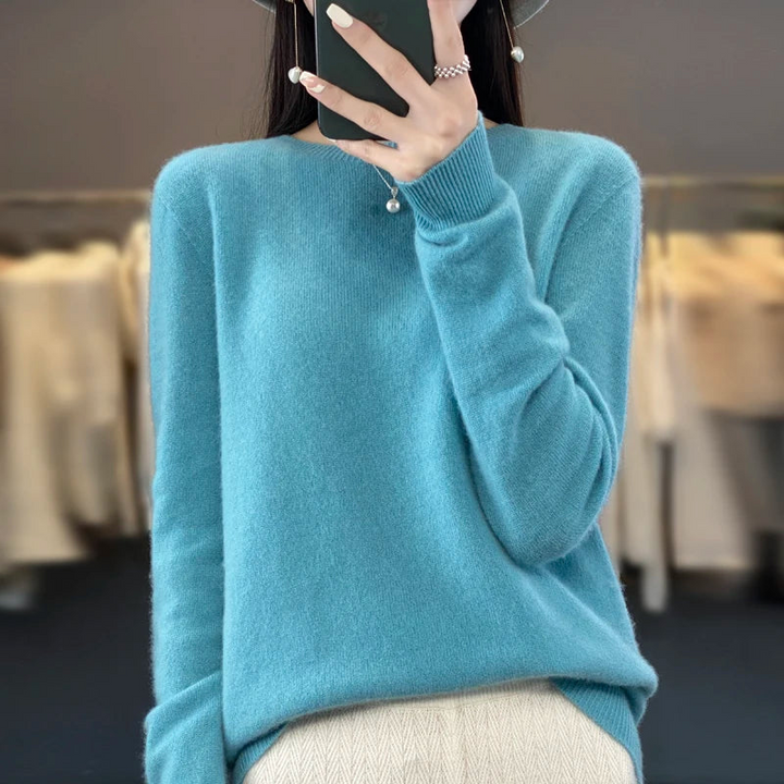 Women's Cashmere Sweater Classic Round Neck Design