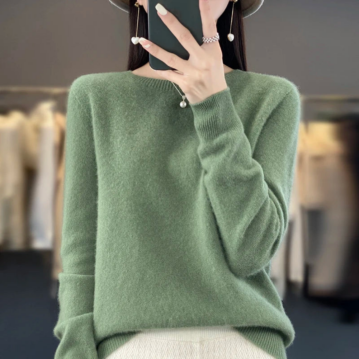 Women's Cashmere Sweater Classic Round Neck Design