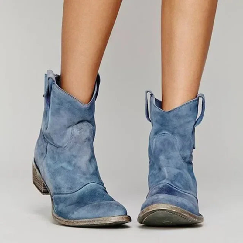 Women’s Cowboy Ankle Boots in Vintage Western Style