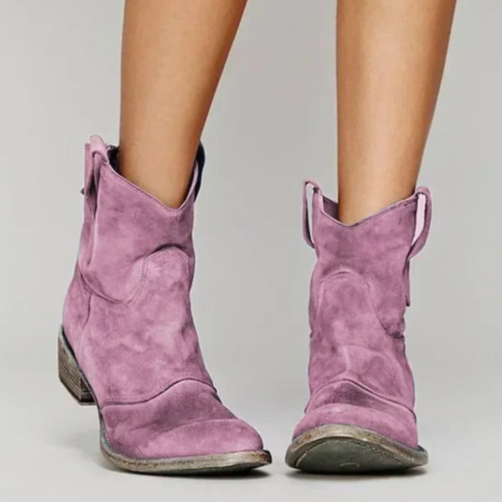 Women’s Cowboy Ankle Boots in Vintage Western Style