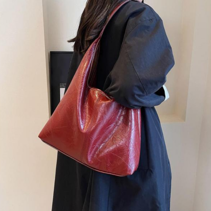 Women's Designer Shoulder Bag – Vintage Handbag with Zipper