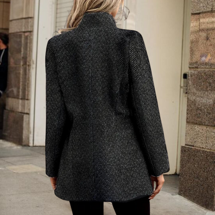 Women's Elegant Blazer – Structured Design for Casual Wear