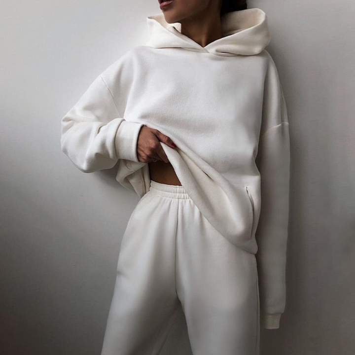 Women's Jogging Set – Sweatsuit with Pants & Sweater
