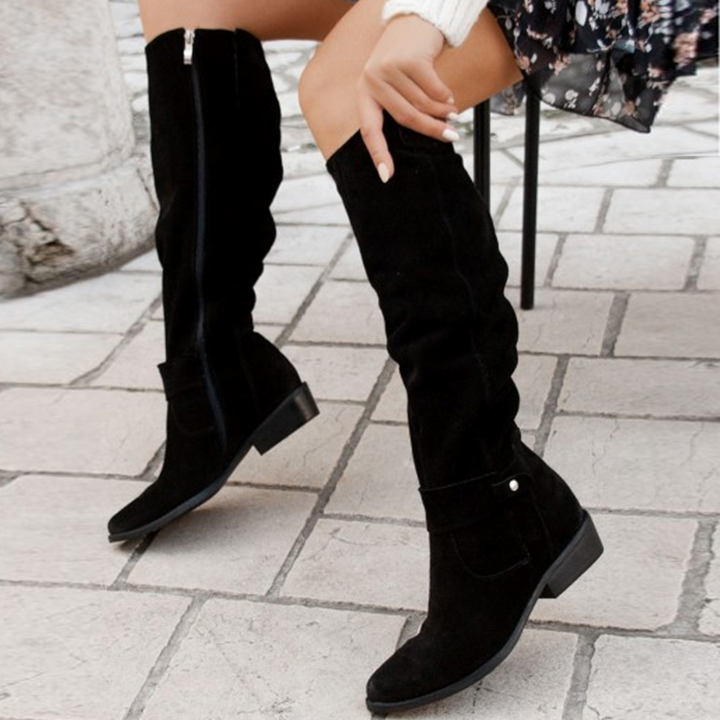 Women's Knee-High Boots - Stylish Footwear for All Seasons
