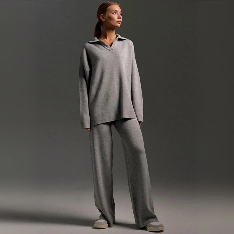 Women's Knitted Co Ord with Wide-Leg Pants and Casual Flip Collar