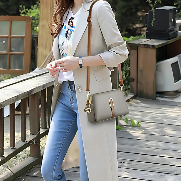 Women's Leather Shoulder Bag - Casual Style