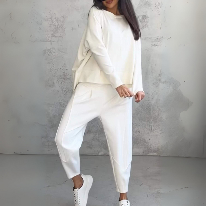 Women's Loungewear Set – Long Sleeve Top & Pants Outfit
