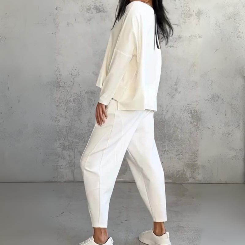 Women's Loungewear Set – Long Sleeve Top & Pants Outfit