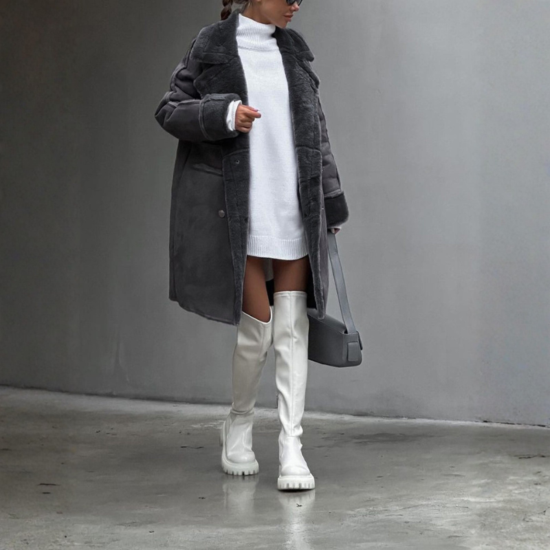 Women's Oversize Winter Coat – Fur Lined with Lapel Collar