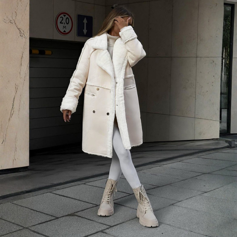 Women's Oversize Winter Coat – Fur Lined with Lapel Collar