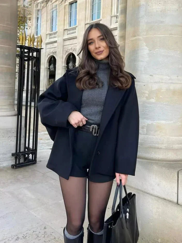 Women's Oversized Winter Coat – Stylish Buttoned Design