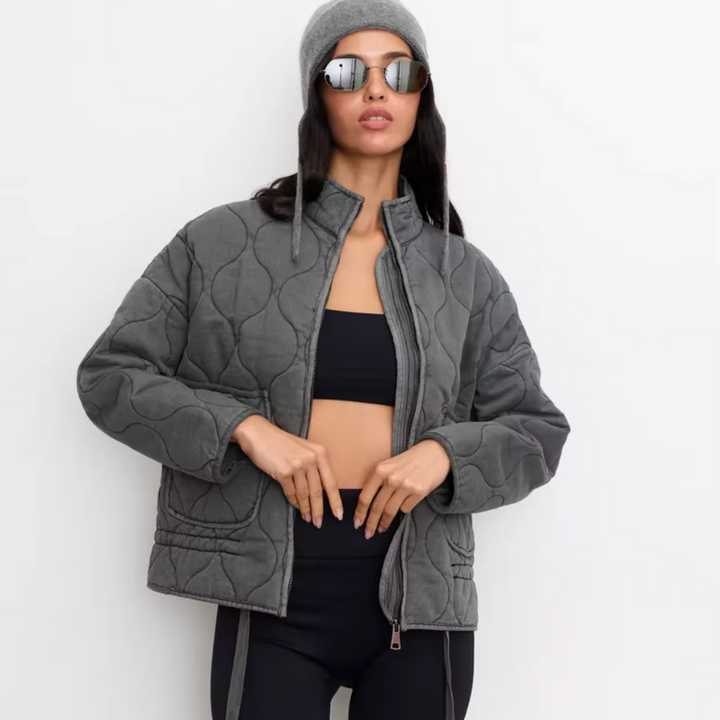 Women's Quilted Puffer Jacket - Stylish Coat for Winter