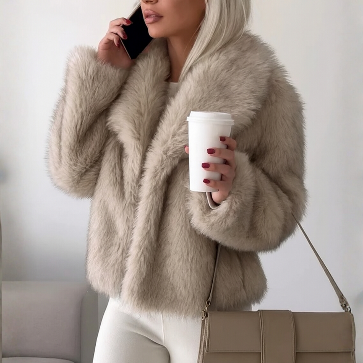 Women's Short Faux Fur Jacket – Stylish Winter Coat