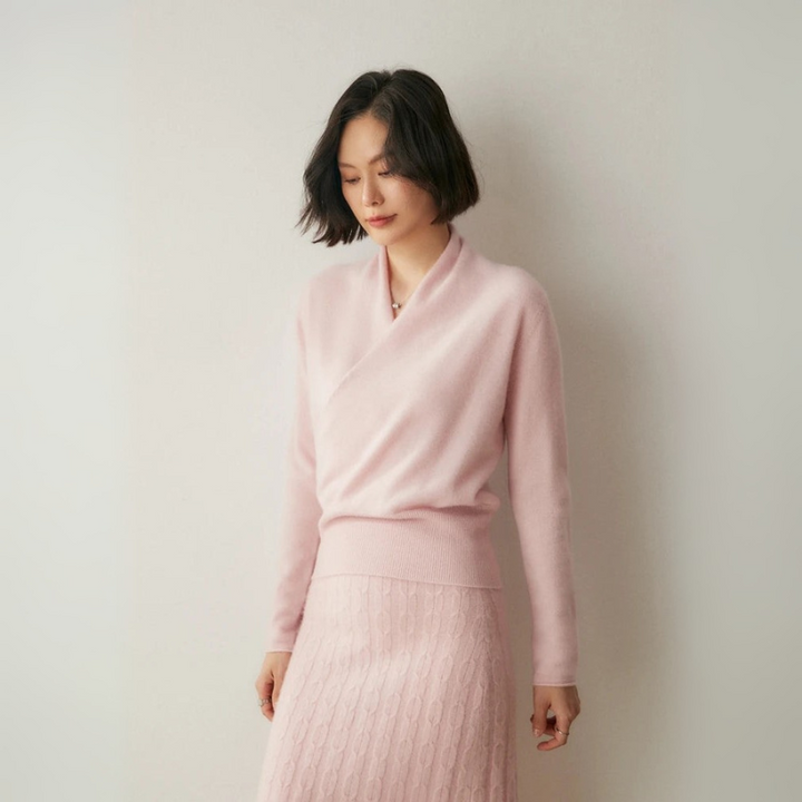 Women's Stylish Cashmere Sweater with Crossover Collar