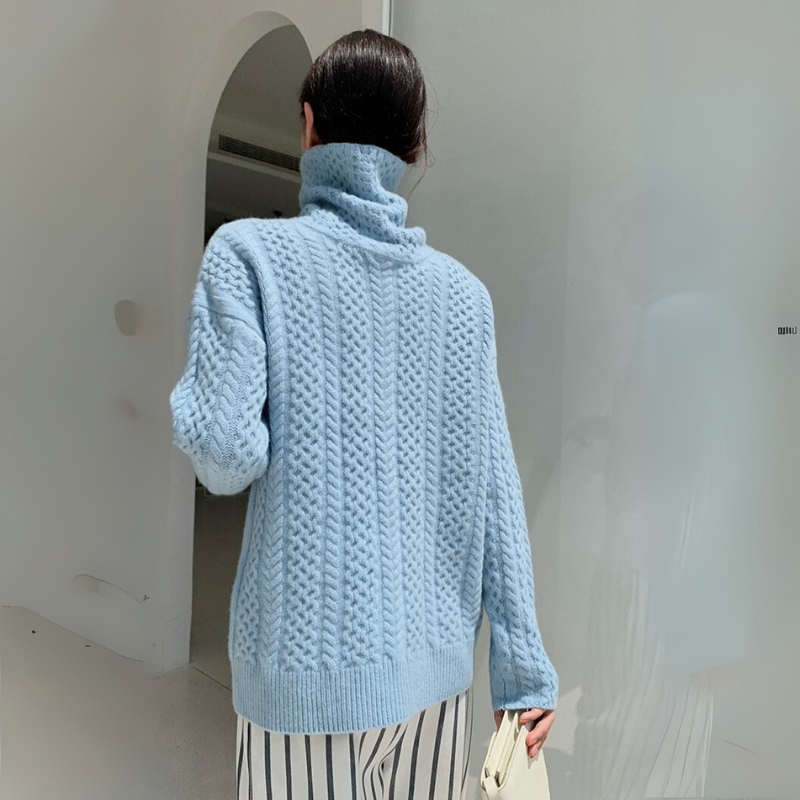 Women's Turtleneck Minimalist Sweater for All Occasions