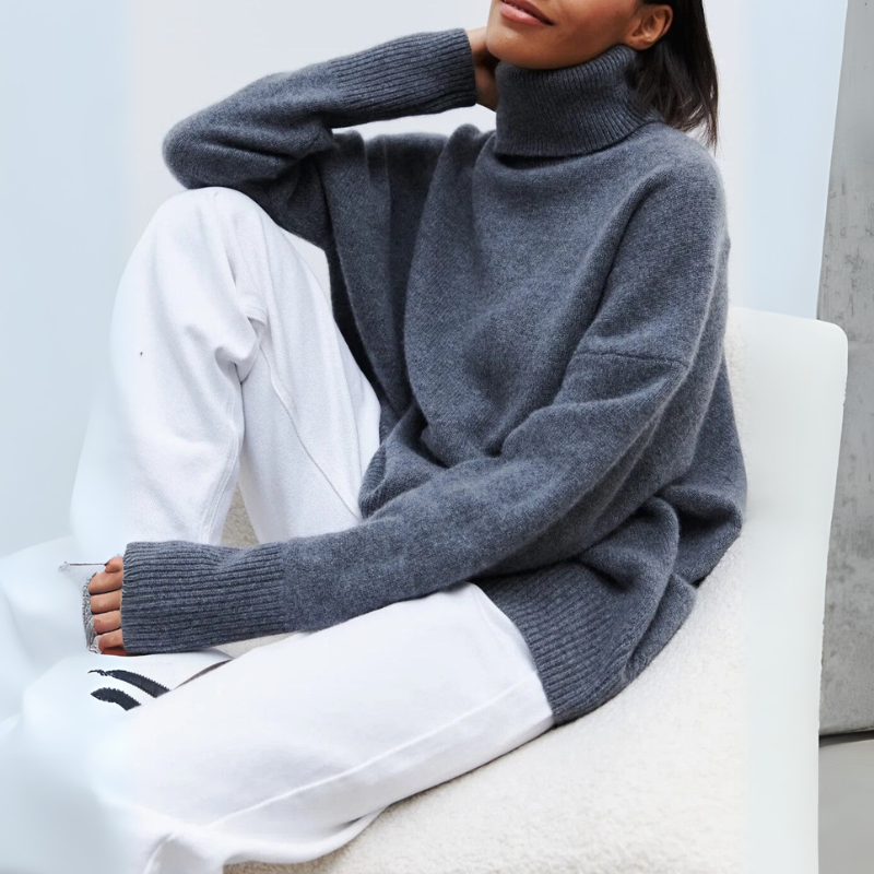Women's Wool Turtleneck Sweater for Fall and Winter