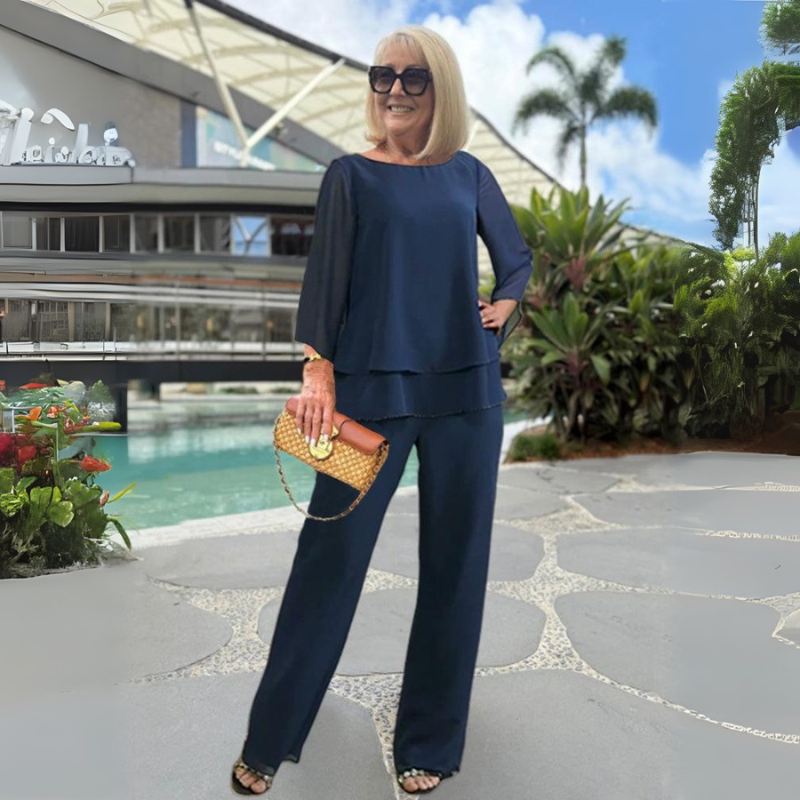 Women's Elegant 3/4 Sleeve Top and Pants Set 1