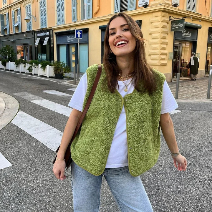 Women's Sleeveless Fleece Vest - Casual Layering Style 1