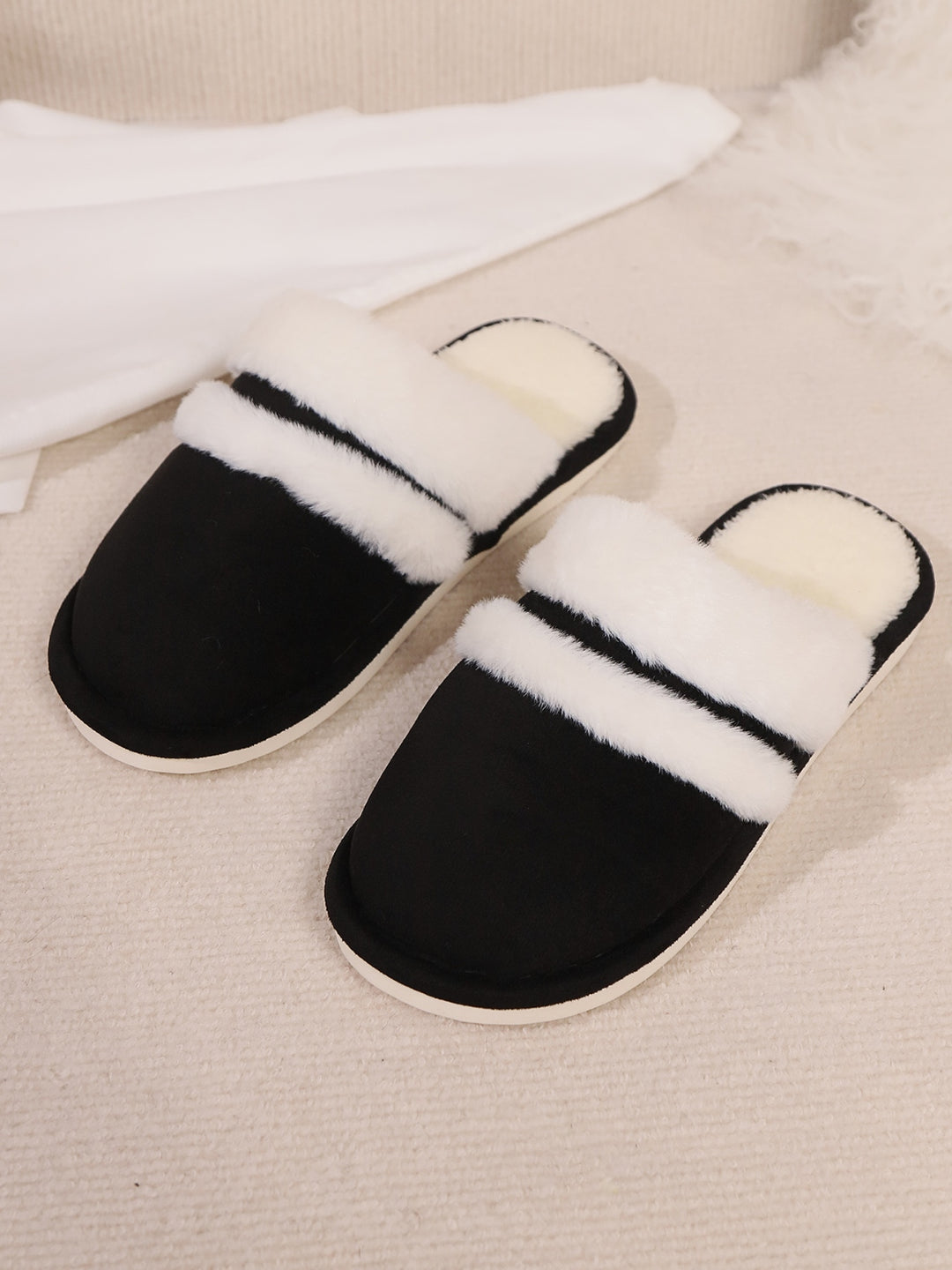 Isabelle | Women's Contrast Faux Fur Round Toe Slippers