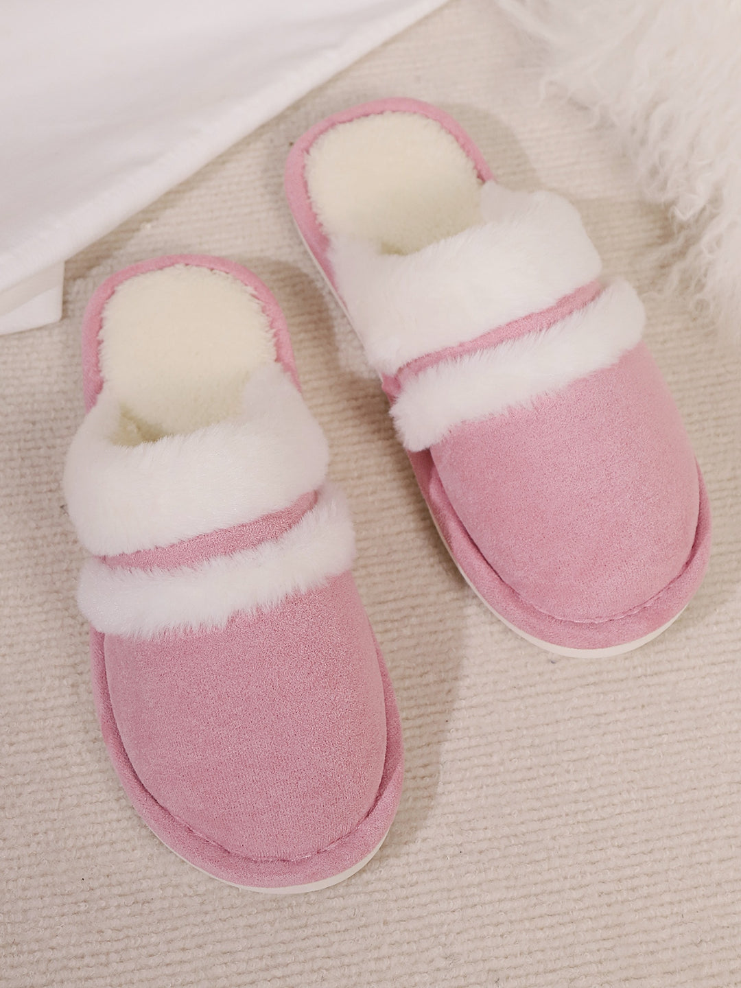 Isabelle | Women's Contrast Faux Fur Round Toe Slippers